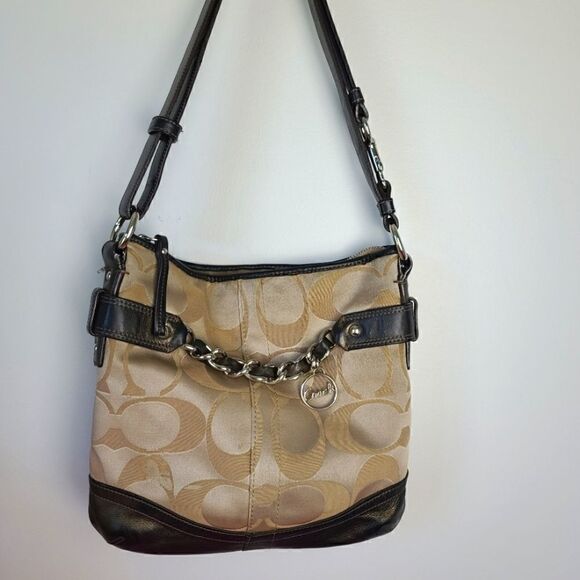 Coach Signature Chain Shoulder Bag F19730 - Picture 1 of 12